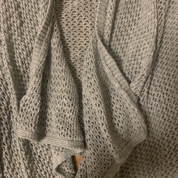 Abercrombie & Fitch Waterfall Knit Cardigan - Picture 4 of 5